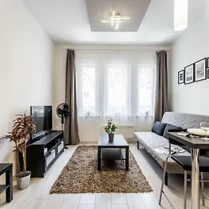 Apartamento Bpr Fleur Créme, Budapest